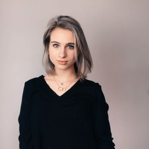 Meet your Posher, Anna